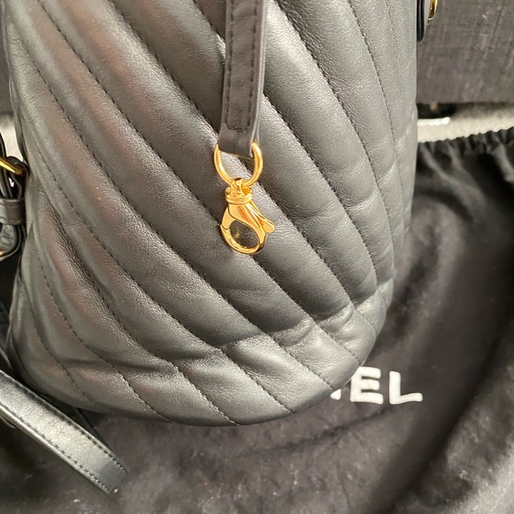 Chanel Chevron Urban City backpack medium - Picture 9 of 9